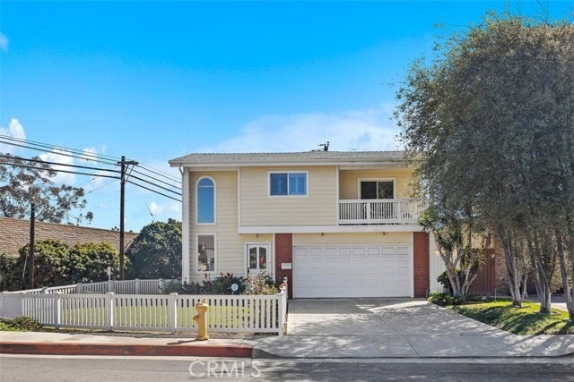 Building Photo - 137 W Avenida Cornelio