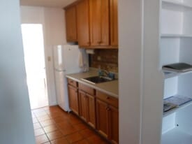 Building Photo - 425 ena Rd