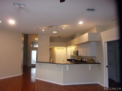 Building Photo - 174 N Bluestem Point