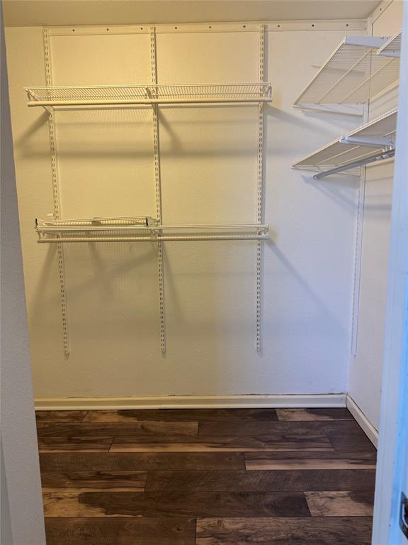 Building Photo - 2112 Surrender Ave