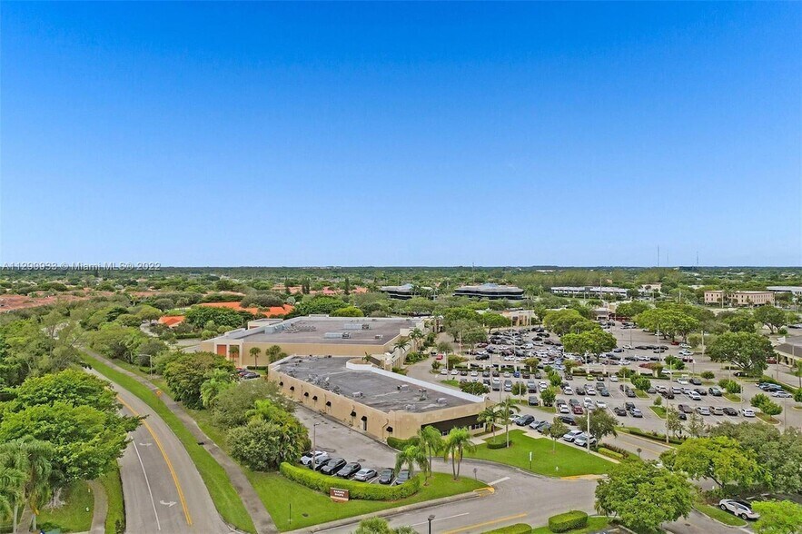 Building Photo - 22322 Pineapple Walk Dr