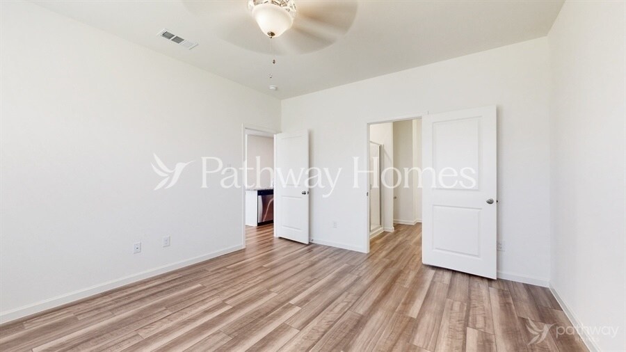 Building Photo - 1408 Ancer Wy