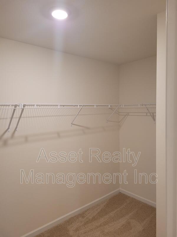 Building Photo - 4714 Willow Bluff Cir