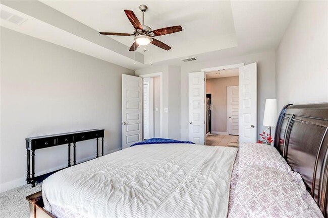 Building Photo - 3020 Sage Ranch Dr