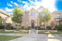 Building Photo - 12709 Royal Oaks Ln