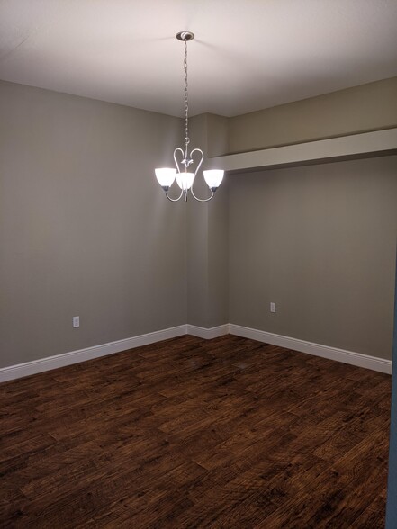 Dining Room - 5107 Summer Brooke Ln