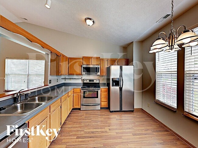 Building Photo - 540 Buffalo Run Dr