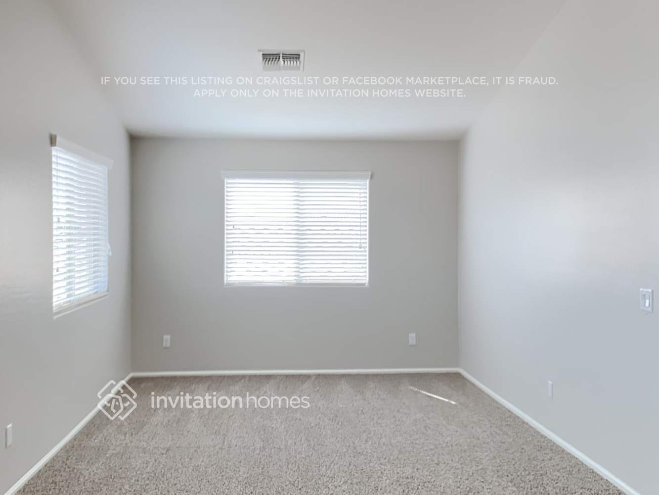 Building Photo - 40037 W Sanders Way