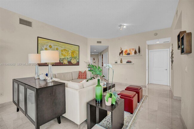 Building Photo - 1945 S Ocean Dr