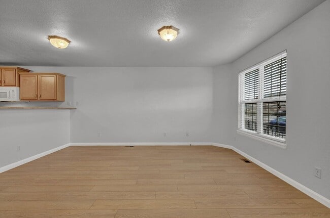 Building Photo - 9429 Fence Post Ct