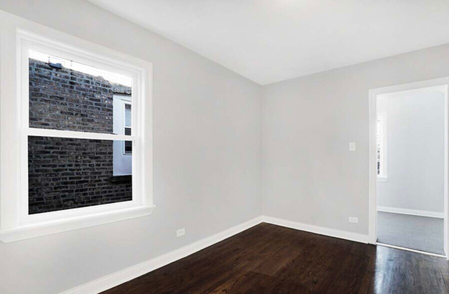 Building Photo - 8549 S Aberdeen St