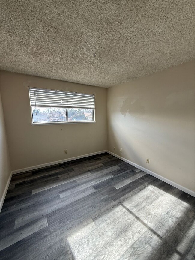 Building Photo - 2171 Rock Blvd