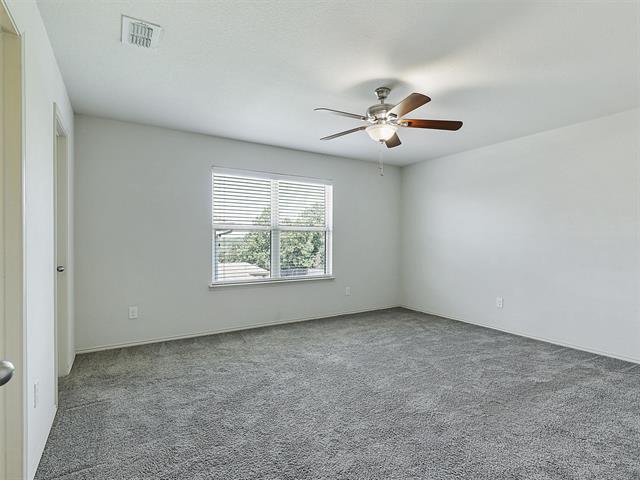 Building Photo - 5105 Marina Dr