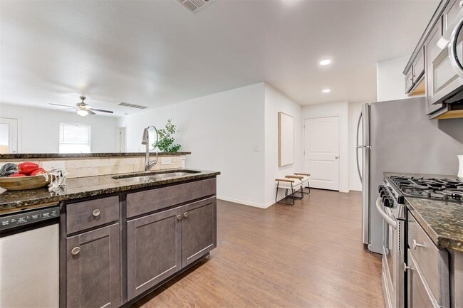 Building Photo - 2172 Buena Vida Ln