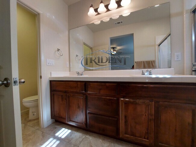 Building Photo - Lovley home in the Edgewater subdivision near Pow Mia Park