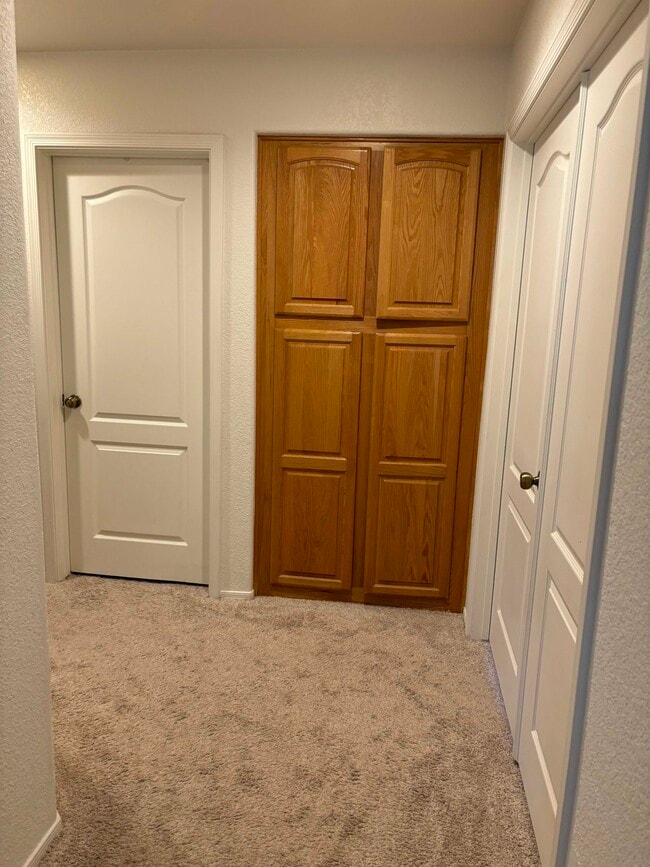 Building Photo - 10364 Fairway Loop