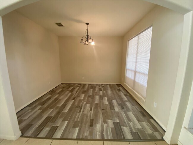 Building Photo - 21239 Rush Hollow Ct