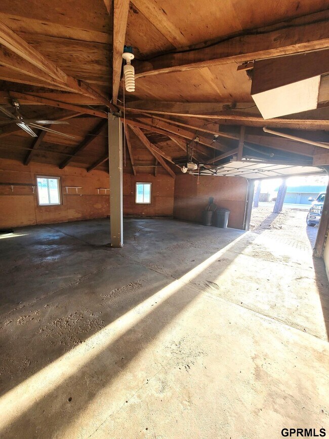 Building Photo - 1055 Platteview Dr