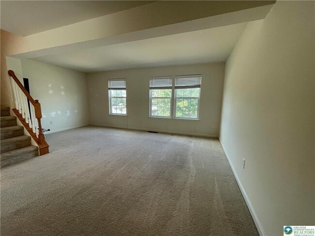 Building Photo - 1058 Sparrow Way