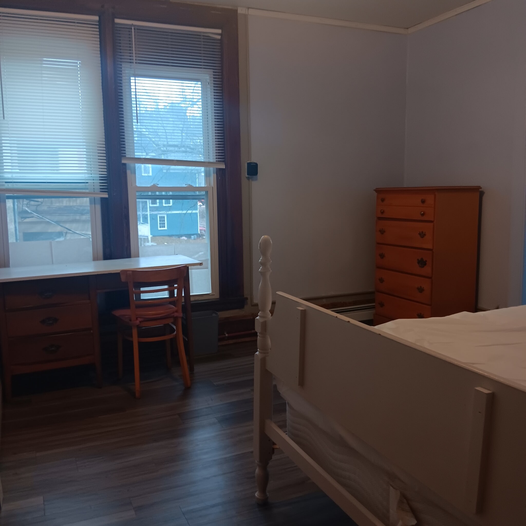 Apt 3 - upstairs back BR - 523 E State St
