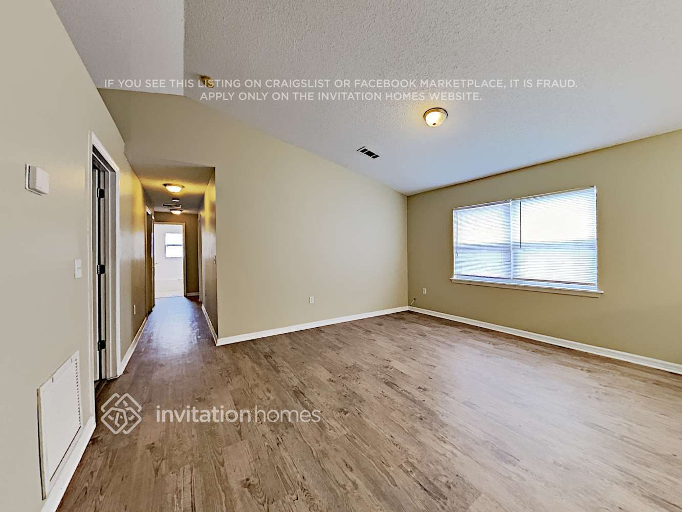 Building Photo - 8509 Blackberry Ave