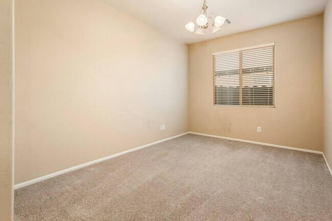 Building Photo - 17525 W Larkspur Dr