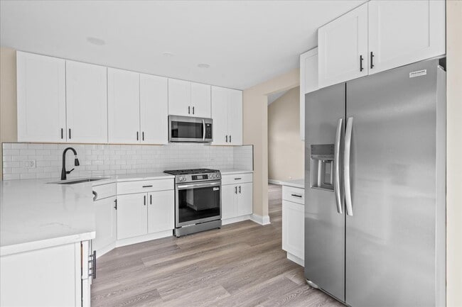 Building Photo - 872 Tylerton Cir