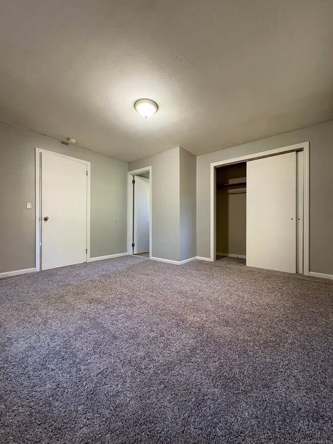 Building Photo - 600 Wadsworth St