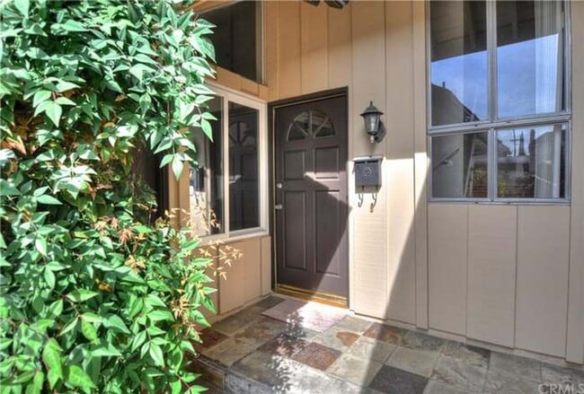 Building Photo - **COMING SOON** Two-Story Home for Lease in Buena Park