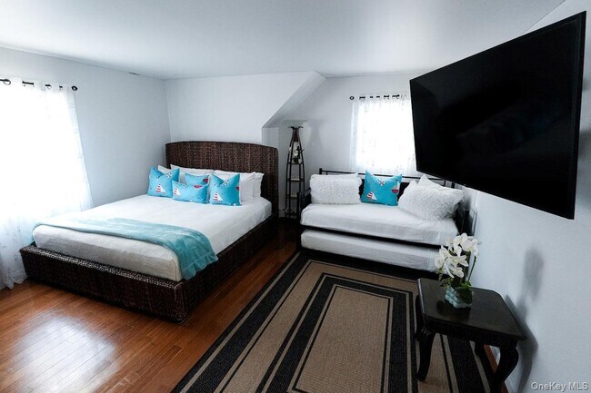 Building Photo - 45 Bellows Terrace