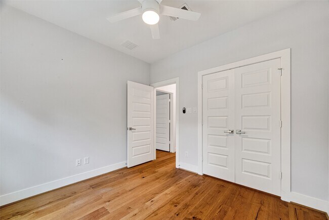Building Photo - 935 Bunton St