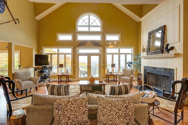 Building Photo - 74 Harvest Ln