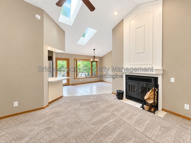 Building Photo - 7205 Forest Brook Blvd