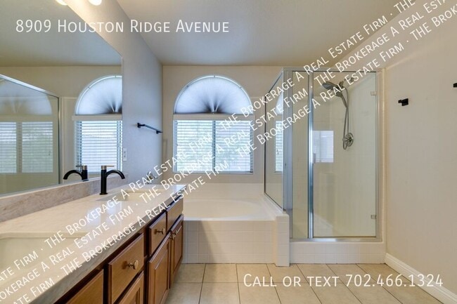 Building Photo - 8909 Houston Ridge Ave