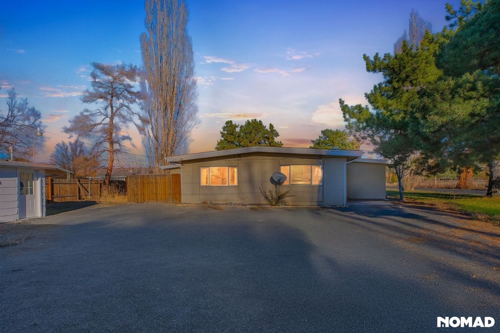 Building Photo - 7733 McDougal Ave NE