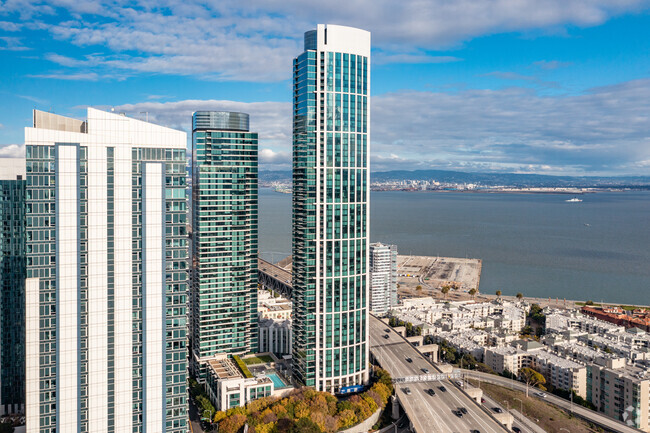 One Rincon Hill Apartments