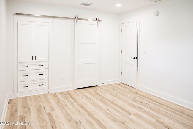 Building Photo - 3165 Creighton Forest Dr