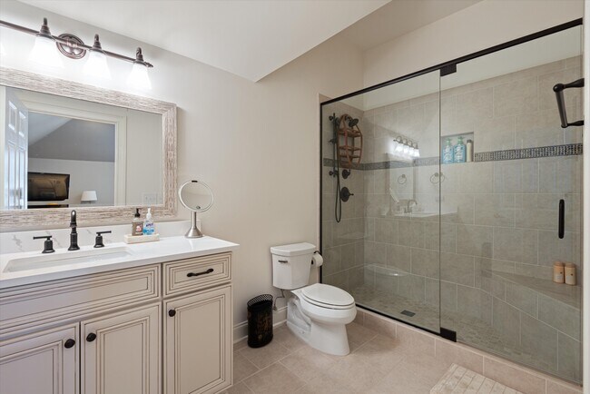 Building Photo - 517 Pearre Springs Way