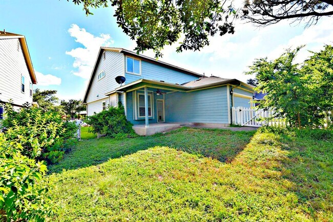 Building Photo - 104 Mertz Ln