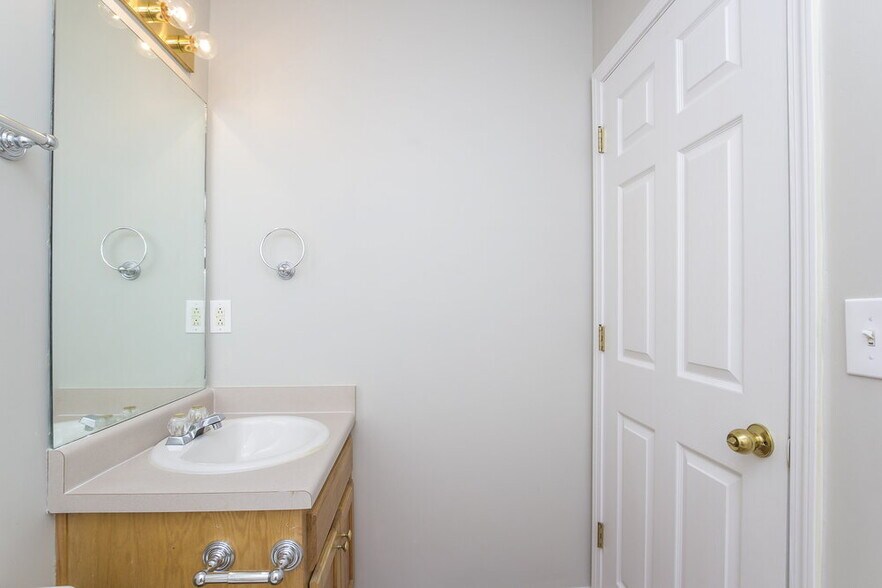 Building Photo - 3387 Cider Mill Ct SW