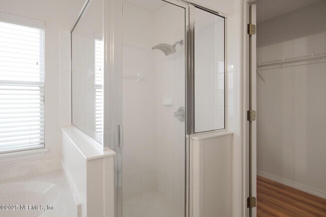 Building Photo - 1200 Woodchurch Ln