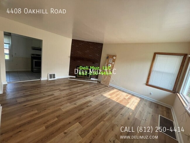 Building Photo - 4408 Oak Hill Rd