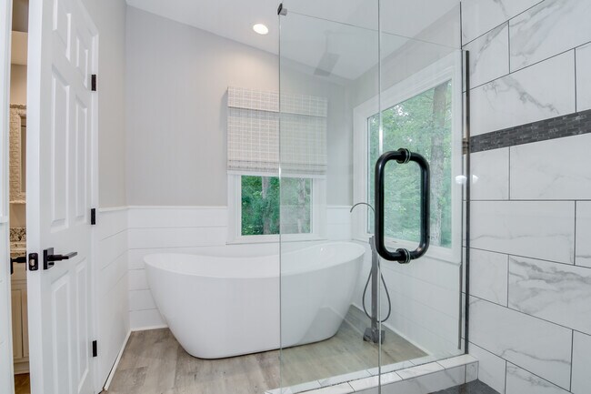 Building Photo - 3557 Stevens Way