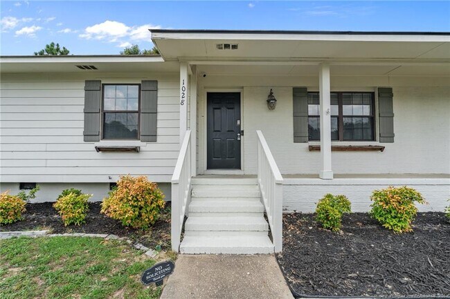 Building Photo - 1028 Kerrow Rd