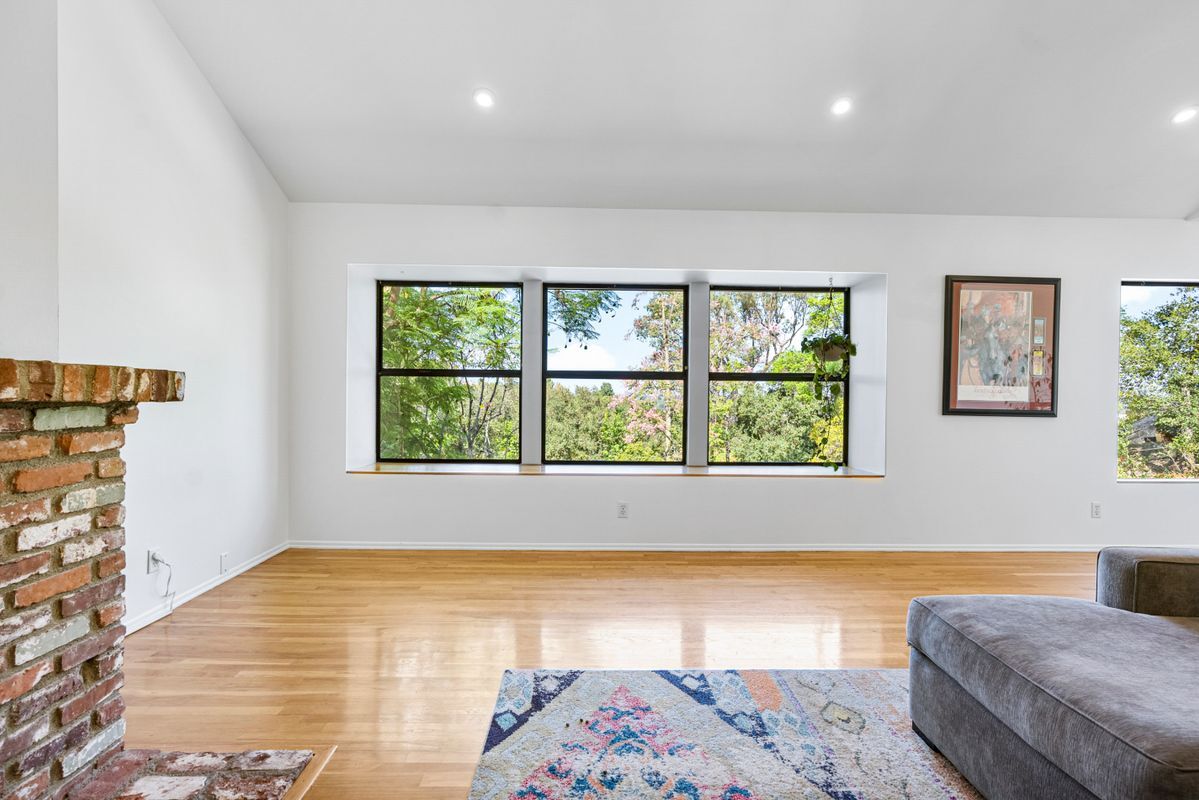 Building Photo - 4006 Milaca Pl