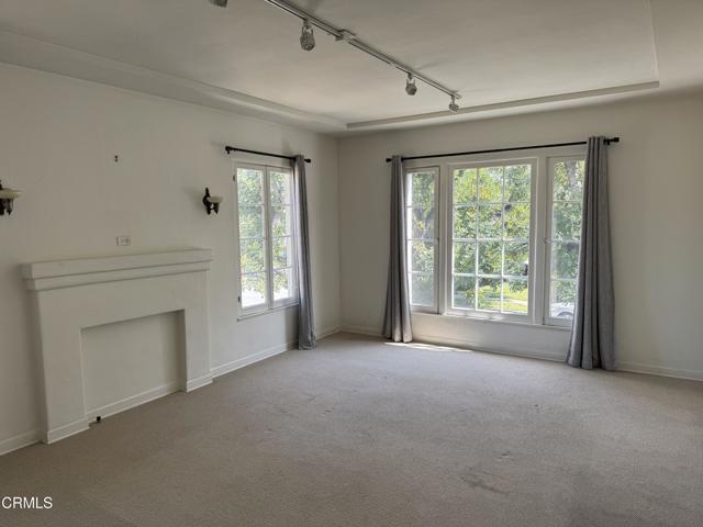 Building Photo - 917 Indiana Ave