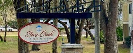 Building Photo - Nice and spacious condo on the 3rd with washer and dryer, near USF and I-75