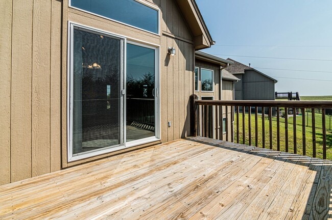 Building Photo - Please View 3D Virtual Walk-Through Before Scheduling a Showing