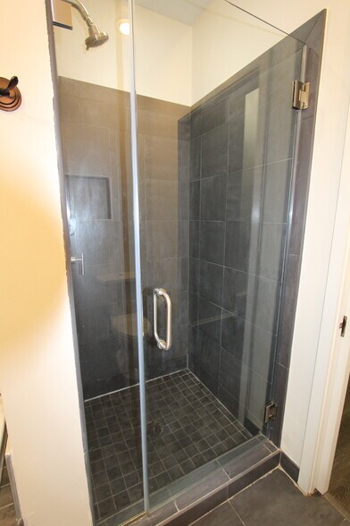 Shower - 700 12th Ave S