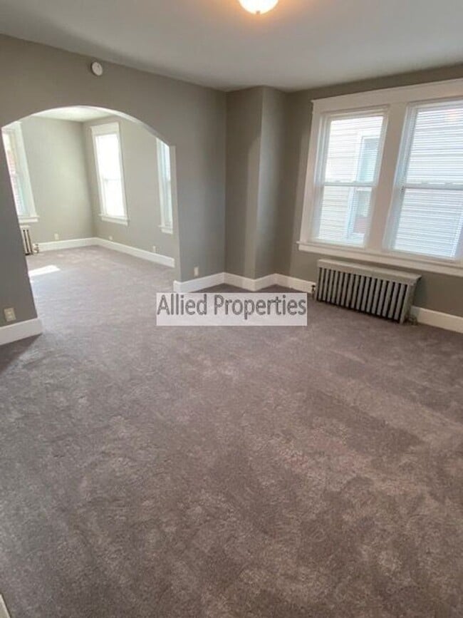 Building Photo - 969 Harmon Ave